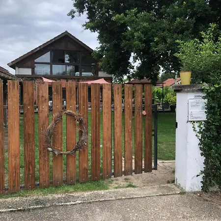 Chez Loulou Bis Rum i privatbostad